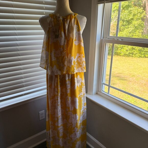 NWT Chicos Summertime Floral Maxi Dress Yellow Size .5 - Picture 8 of 10